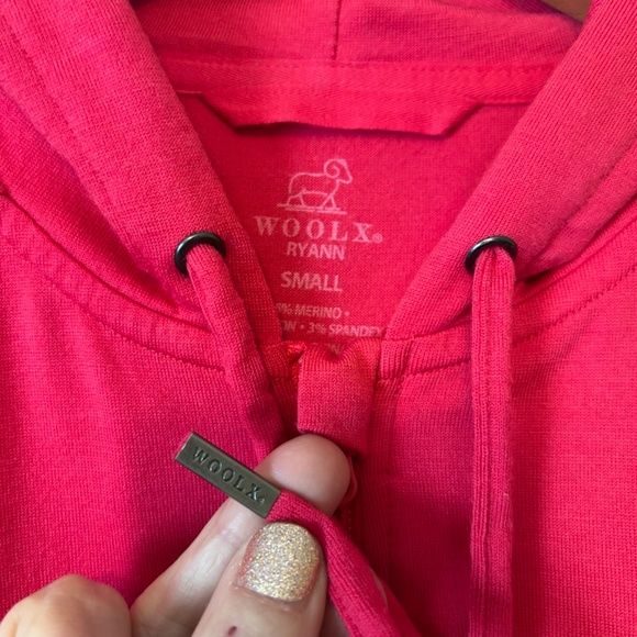 Woolx Ryann Size Small Pink Front Zipper Hoodie and 2 Front Zipper Pockets - Picture 4 of 8